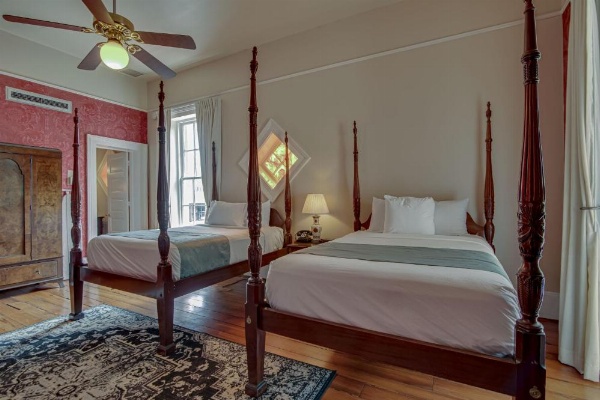 Malaga Inn image 64