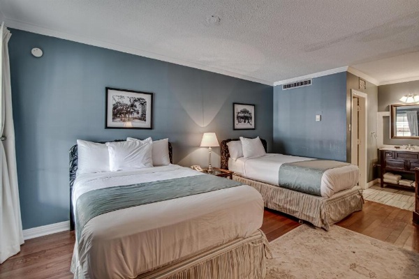 Malaga Inn image 9